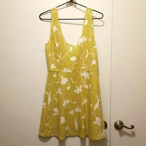 RVCA sleeveless scoop neck dress size S